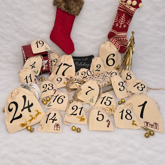 Calendrier de l’Avent – 24 petites hottes en coton premium