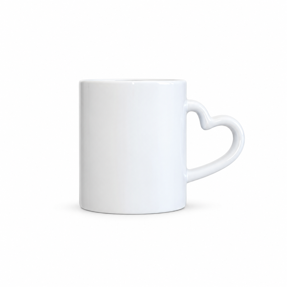 Mug blanc personnalisable avec anse cœur